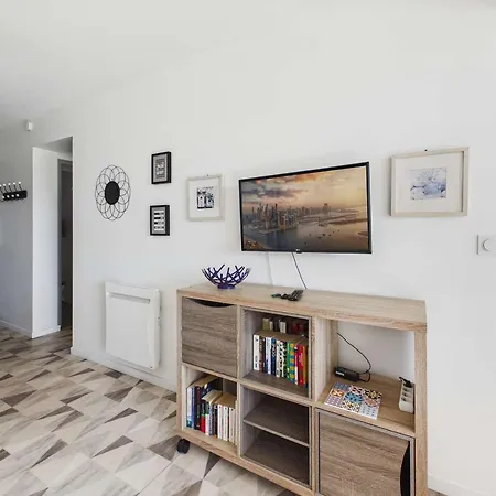 Apartament 3 Pieces Renove, Proche Et Commerces, Pour 4 Personnes - Fr-1-326-669 *