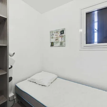 3 Pieces Renove, Proche Et Commerces, Pour 4 Personnes - Fr-1-326-669 * Marseillan (Herault)