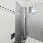 Appartement 3 Pièces Rénové, Proche Et Commerces, Pour 4 Personnes - Fr-1-326-669 *