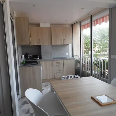 Apartment 3 Pieces Renove, Proche Et Commerces, Pour 4 Personnes - Fr-1-326-669