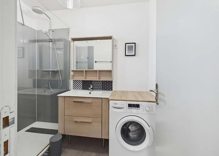 3 Pieces Renove, Proche Et Commerces, Pour 4 Personnes - Fr-1-326-669 Appartement *